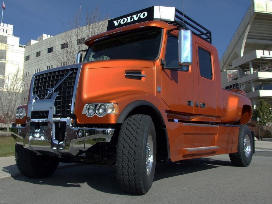  Volvo VHD Pickup 2011 года  (фото 1 из 2)